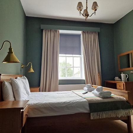 The Stratton House Hotel Biggleswade Extérieur photo